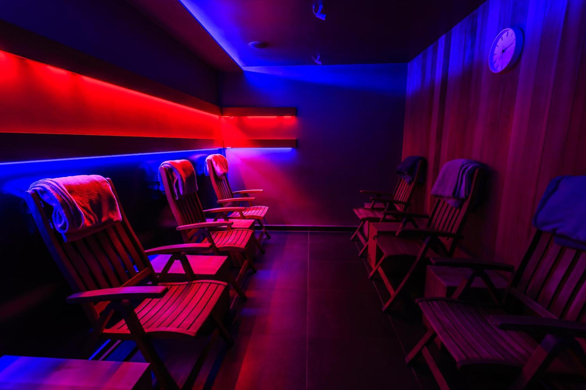Hotel Villa Necas Zilina Bagian luar foto