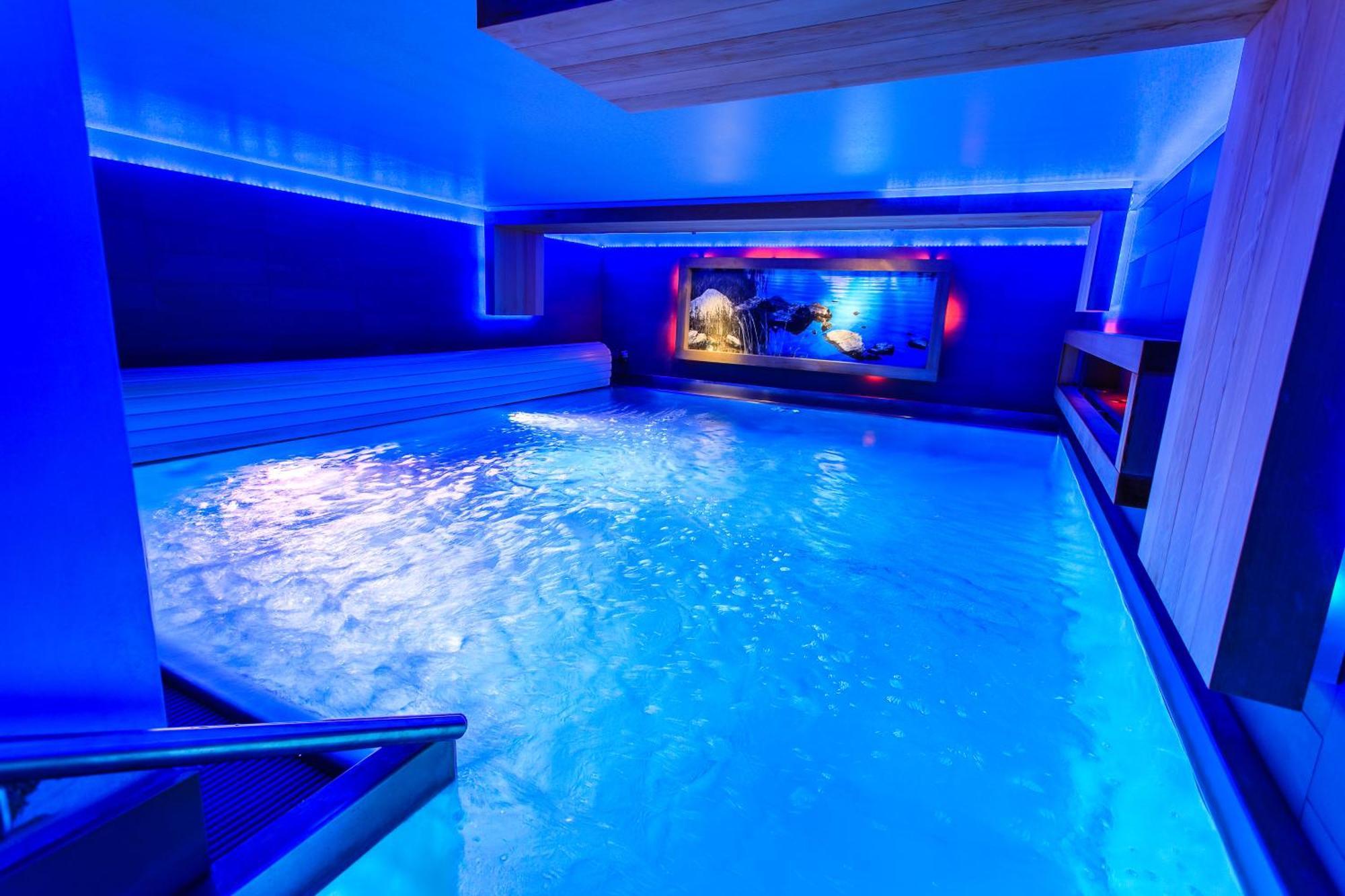 Hotel Villa Necas Zilina Bagian luar foto